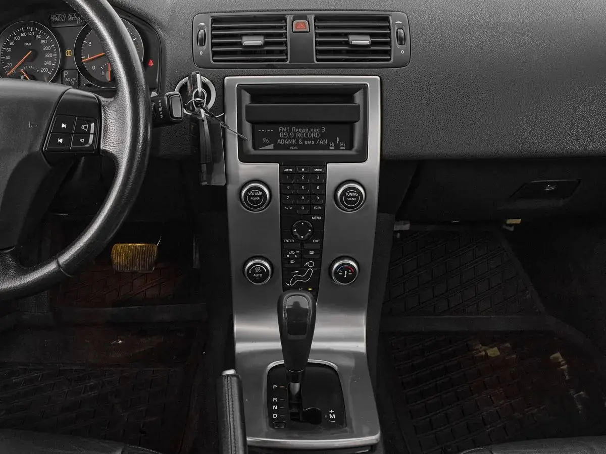 Volvo S40