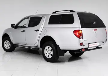 Mitsubishi L200 Вид 4