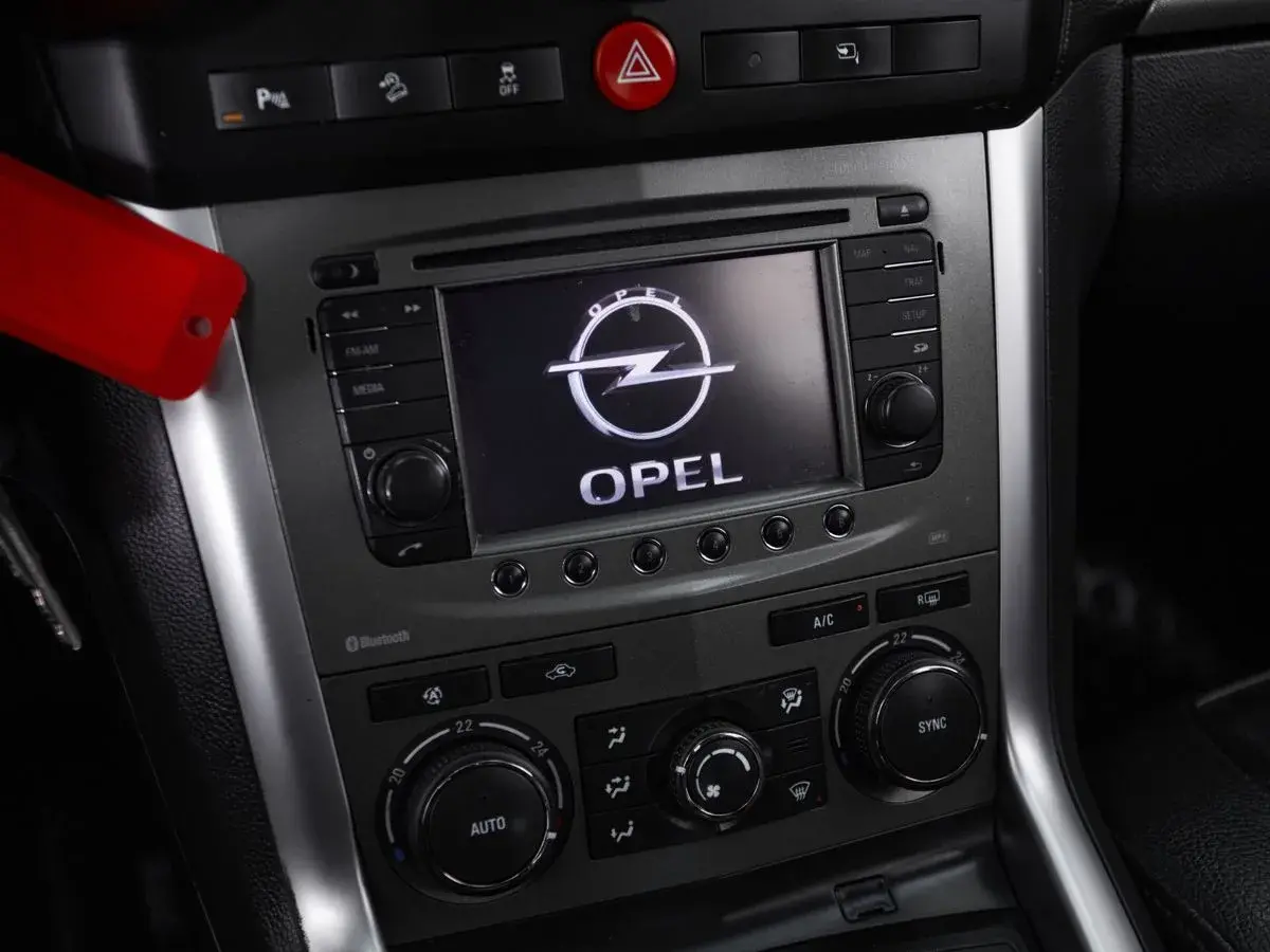 Opel Antara