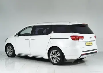 Kia Carnival Вид 4