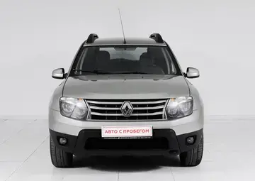 Renault Duster Вид 2