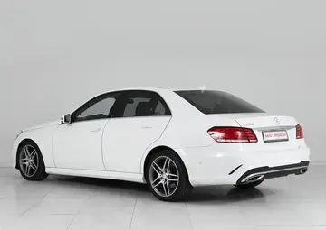 Mercedes benz E-Класс Вид 4