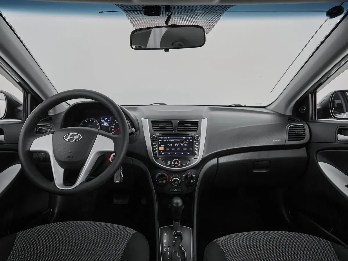 Hyundai Solaris