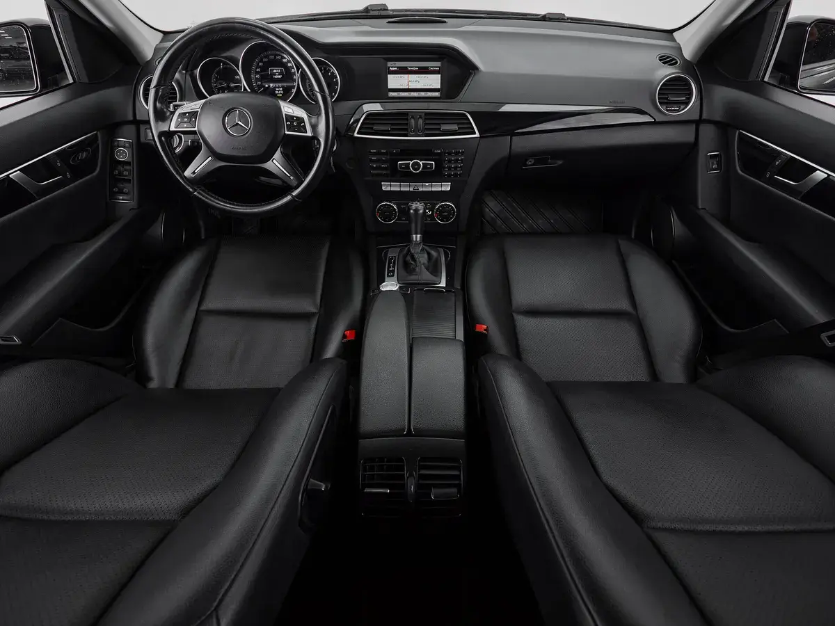 Mercedes benz C-Класс