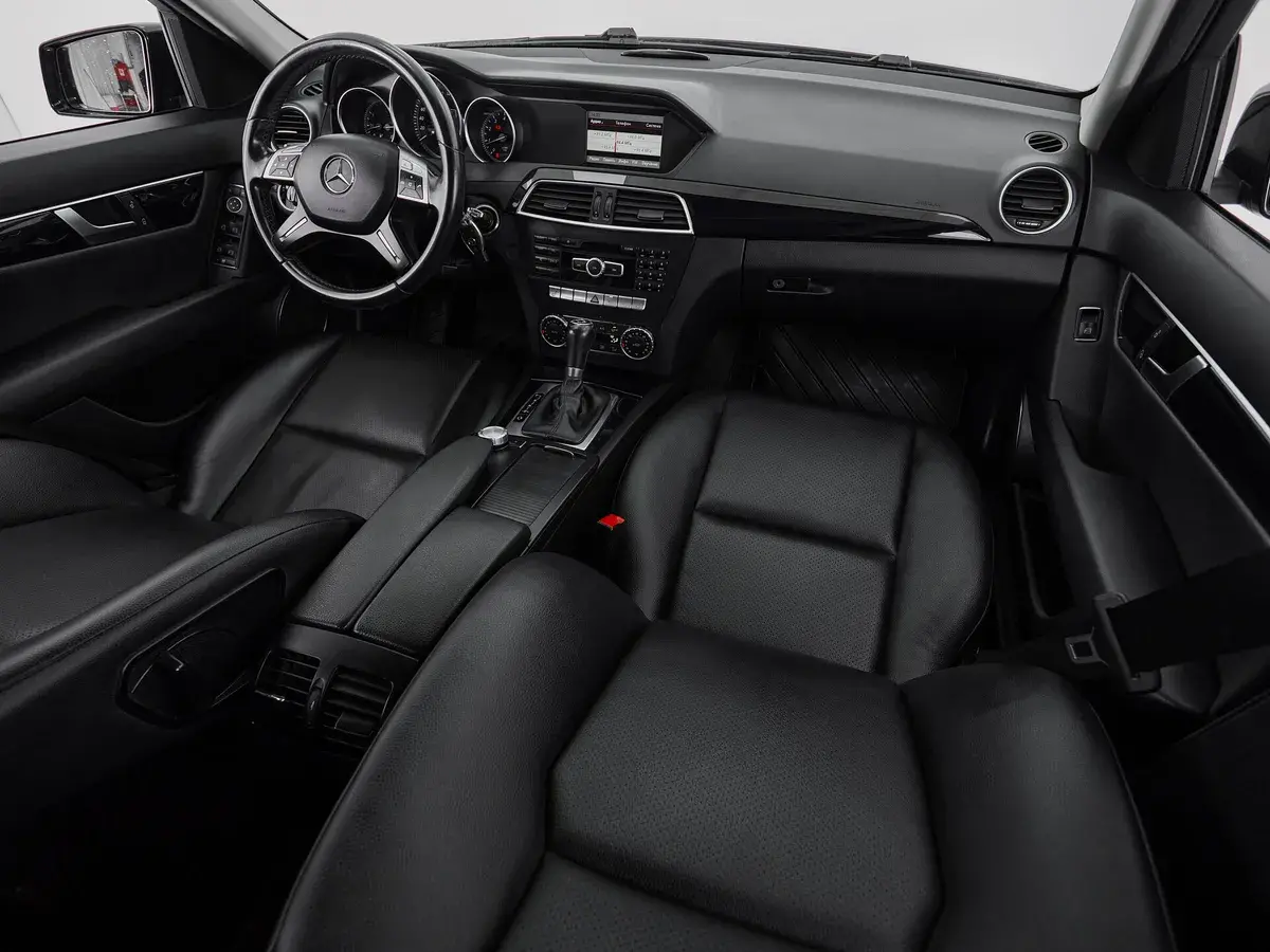 Mercedes benz C-Класс
