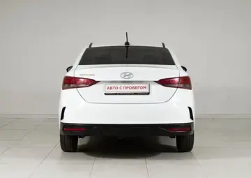 Hyundai Solaris Вид 5