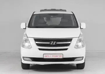 Hyundai Grand Starex Вид 2