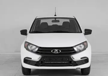 Lada Granta Вид 2