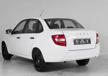 Lada Granta Вид 4