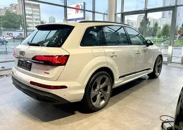Audi Q7 Вид 3