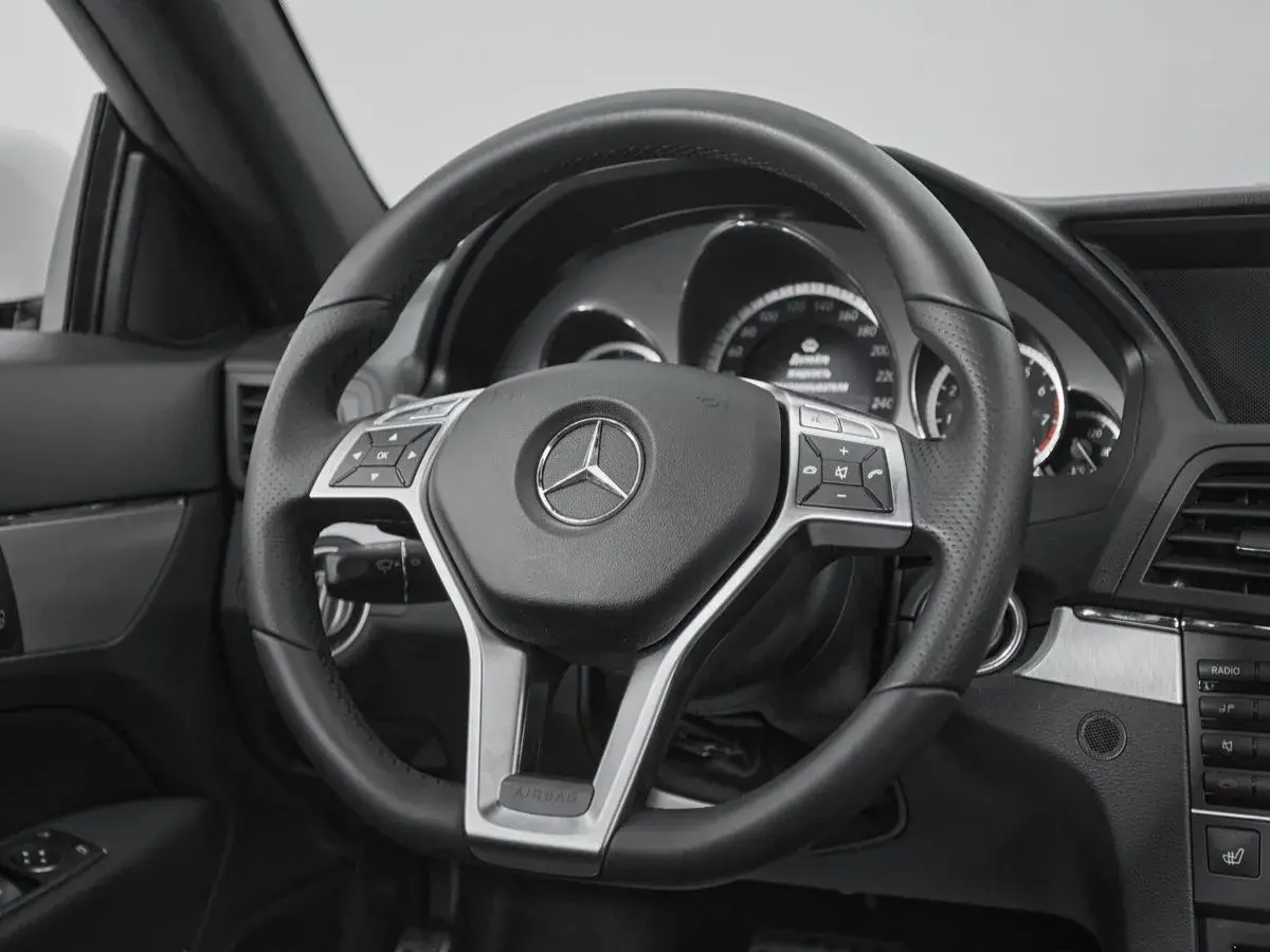 Mercedes benz E-Класс