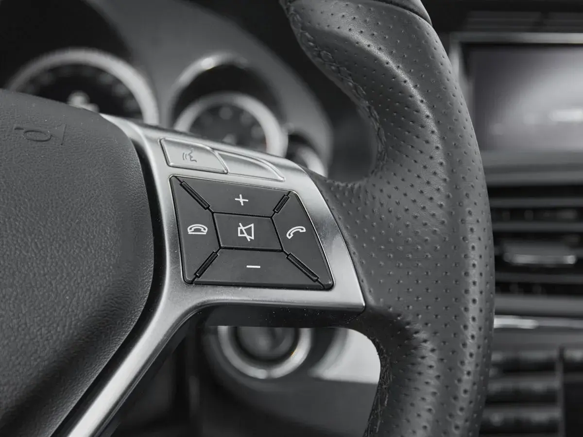 Mercedes benz E-Класс