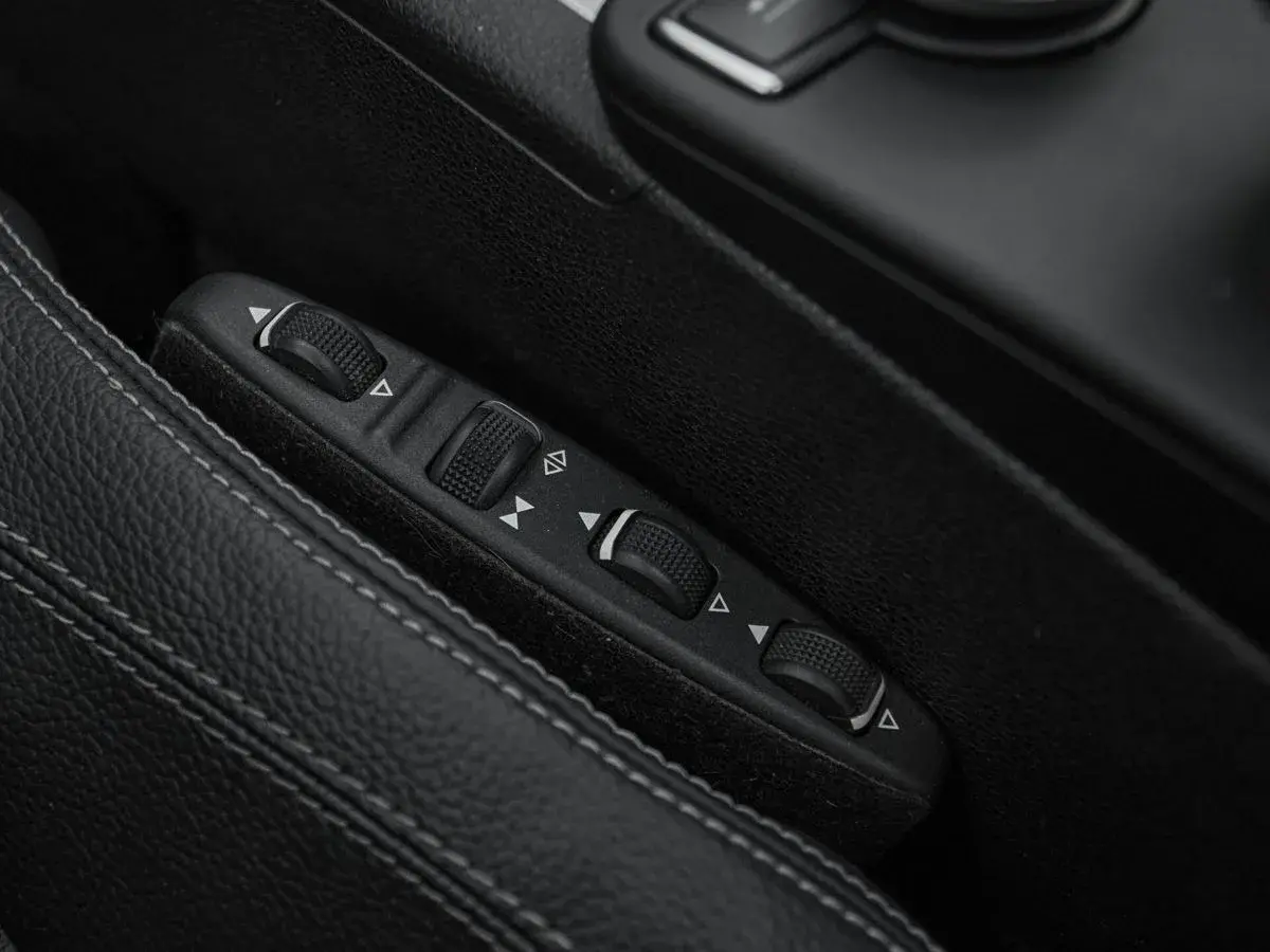 Mercedes benz E-Класс