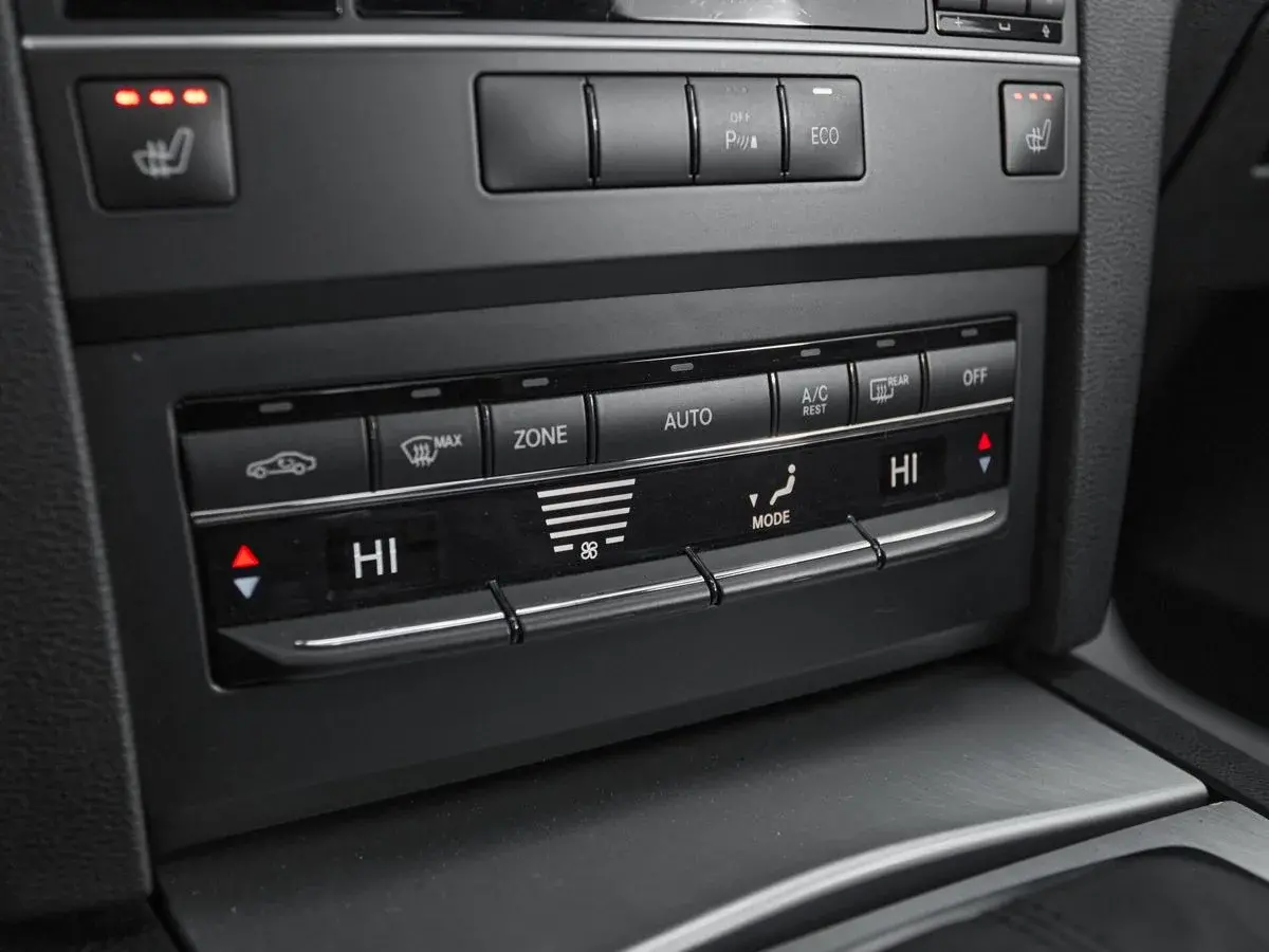Mercedes benz E-Класс