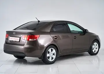 Kia Cerato Вид 5