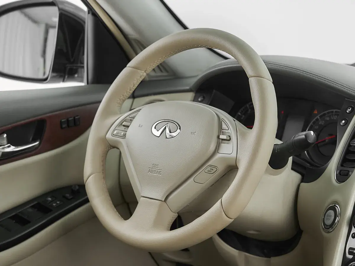 Infiniti EX