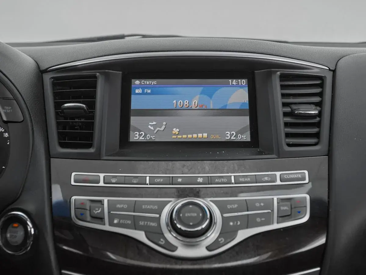Infiniti JX