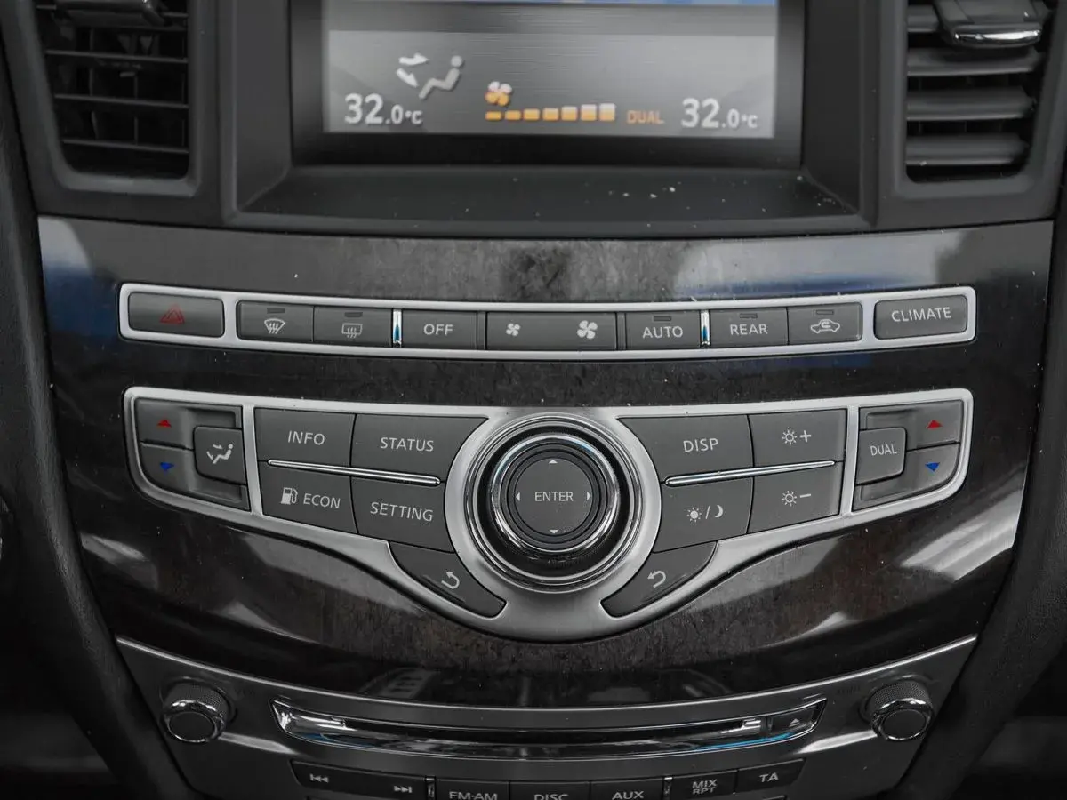 Infiniti JX