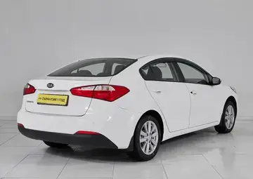 Kia Cerato Вид 4