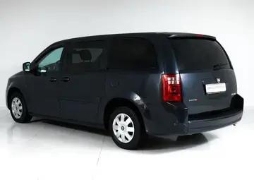 Dodge Caravan Вид 4