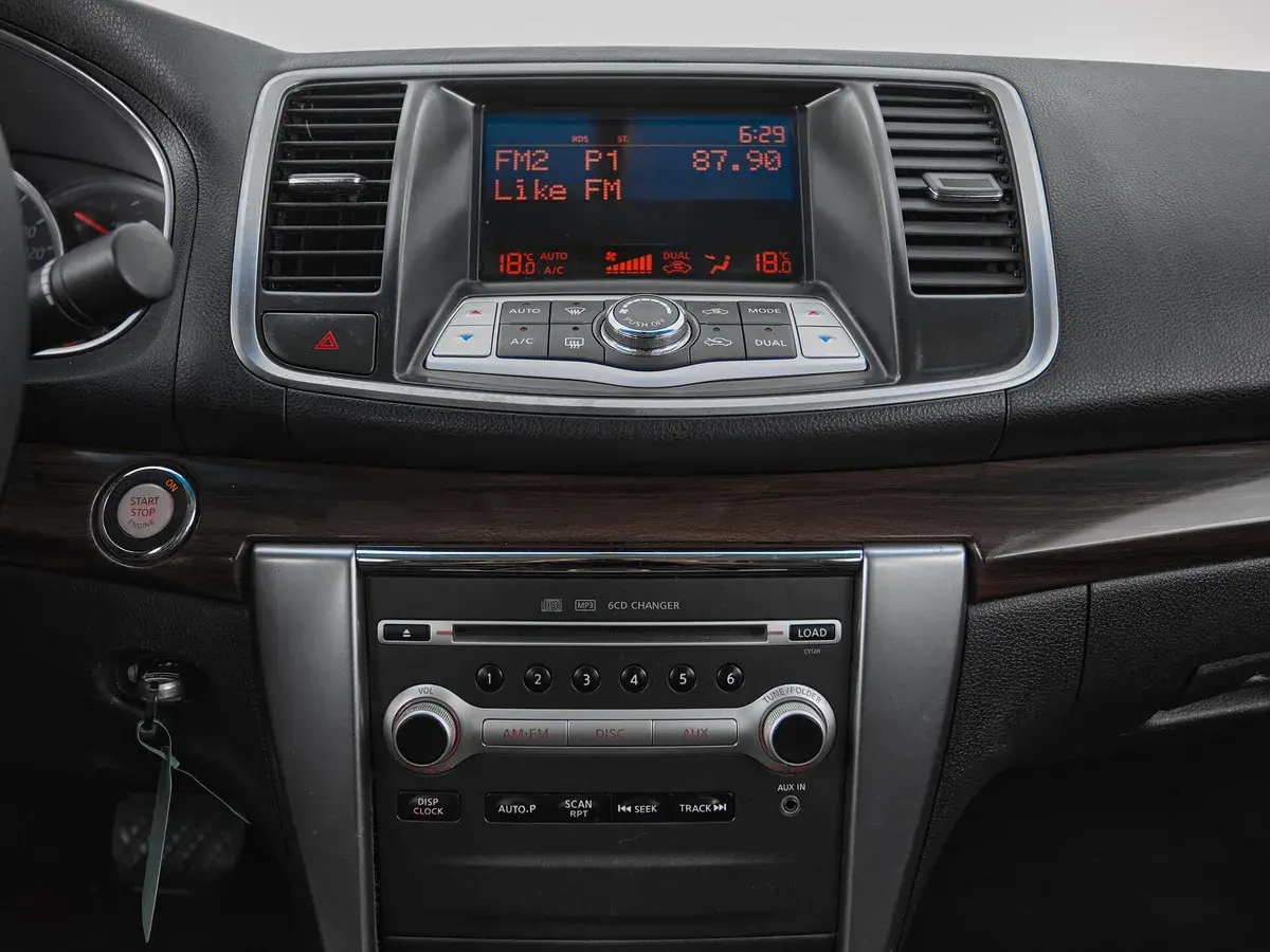 Nissan Teana
