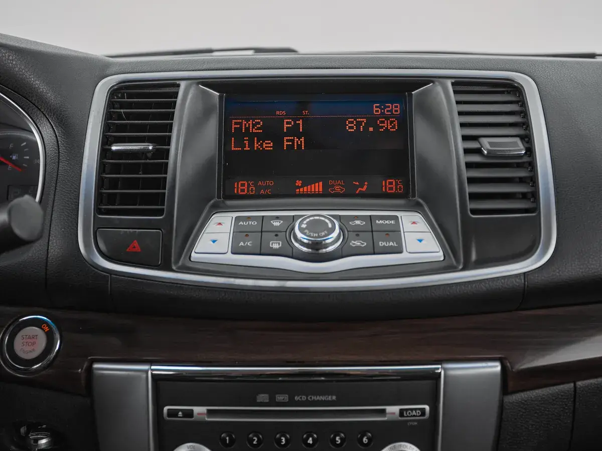 Nissan Teana