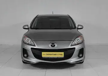 Mazda 3 Вид 2