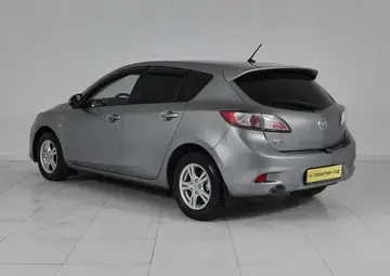 Mazda 3 Вид 4