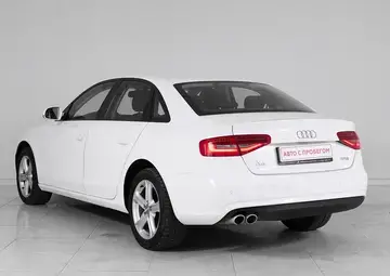 Audi A4 Вид 4
