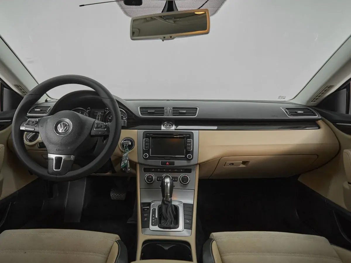 Volkswagen Passat CC