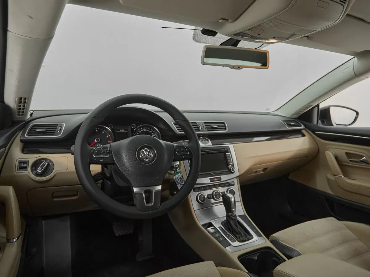 Volkswagen Passat CC
