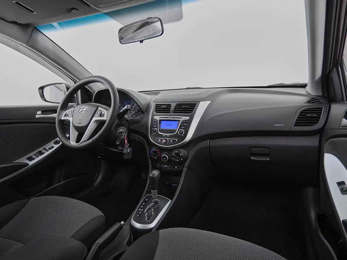Hyundai Solaris