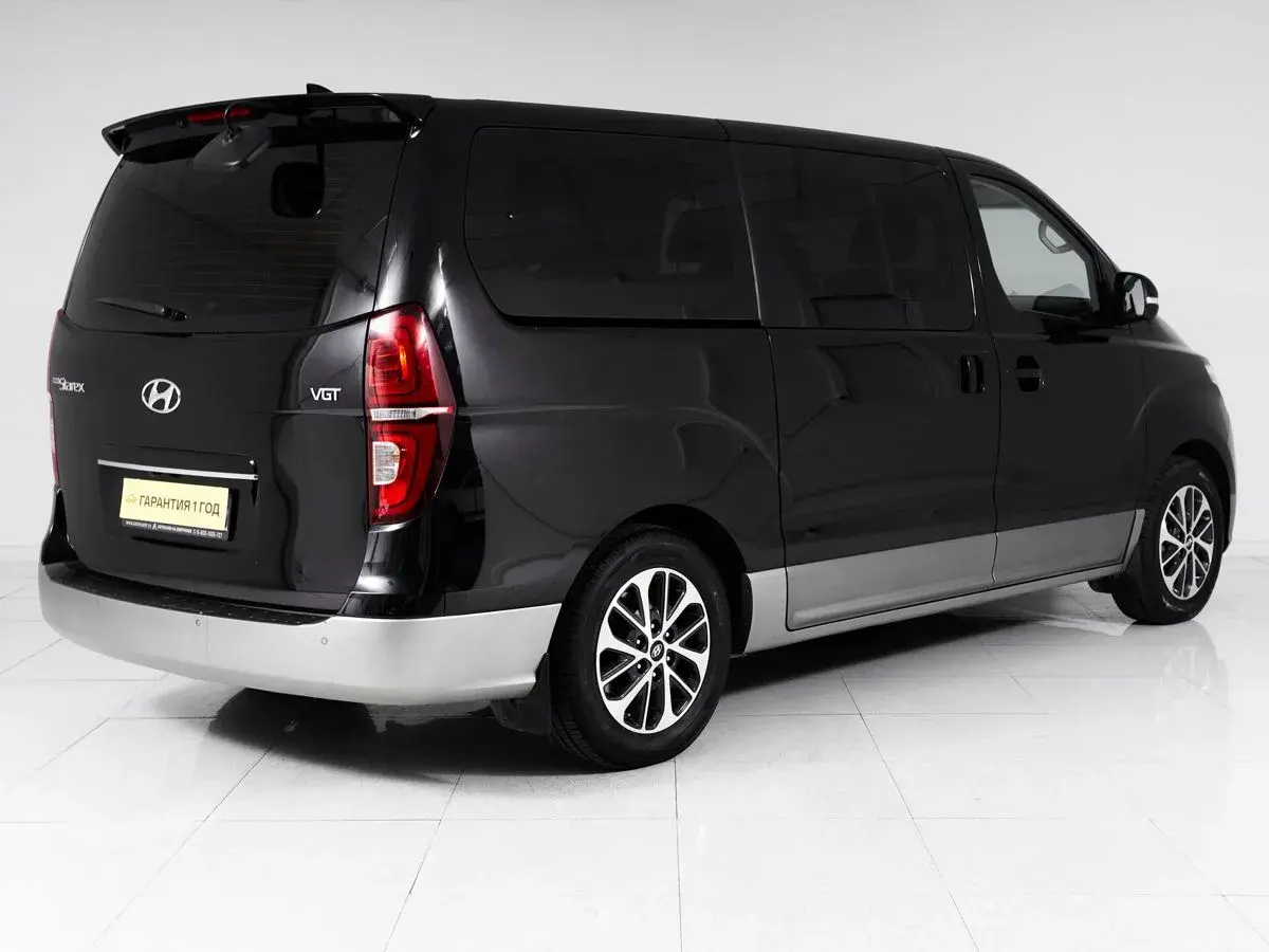 Hyundai Grand Starex