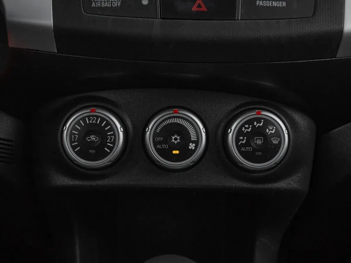 Peugeot 4007