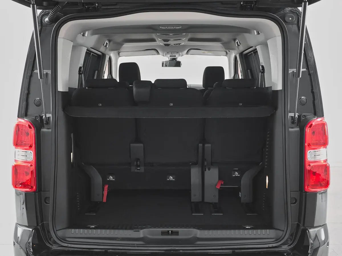Peugeot Traveller