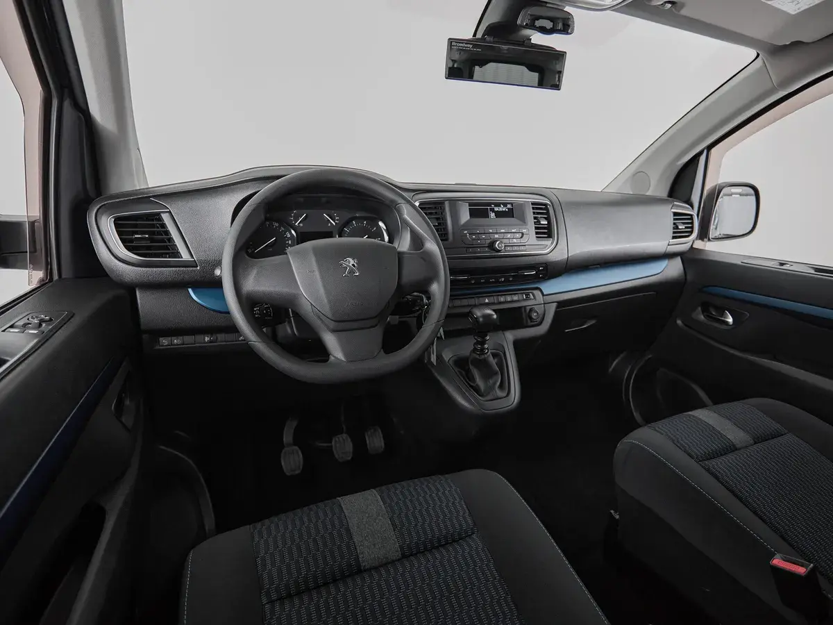 Peugeot Traveller