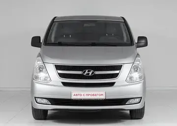 Hyundai Grand Starex Вид 2
