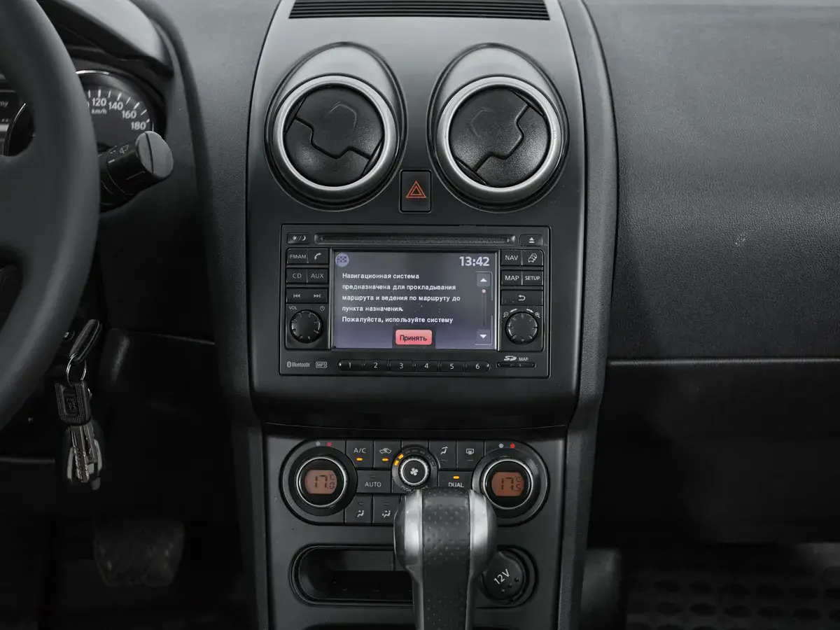 Nissan Qashqai+2