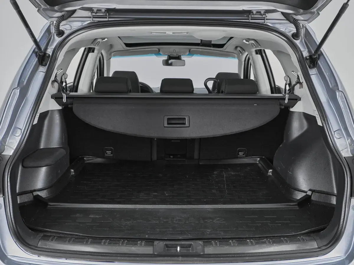 Nissan Qashqai+2