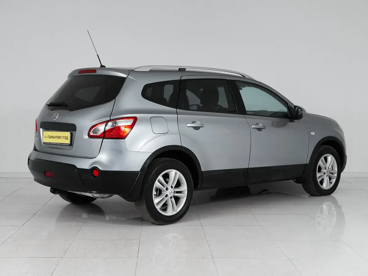 Nissan Qashqai+2