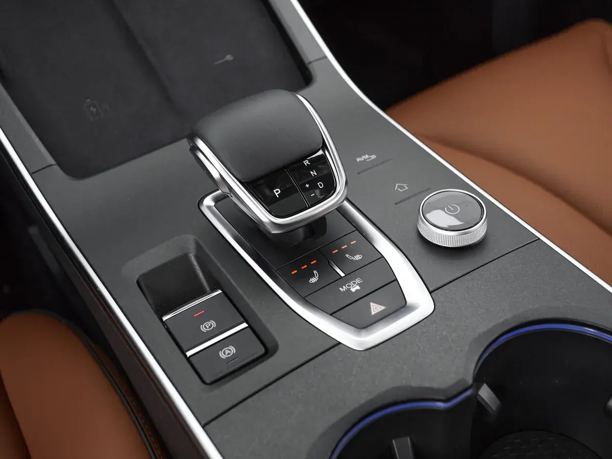 Omoda C5