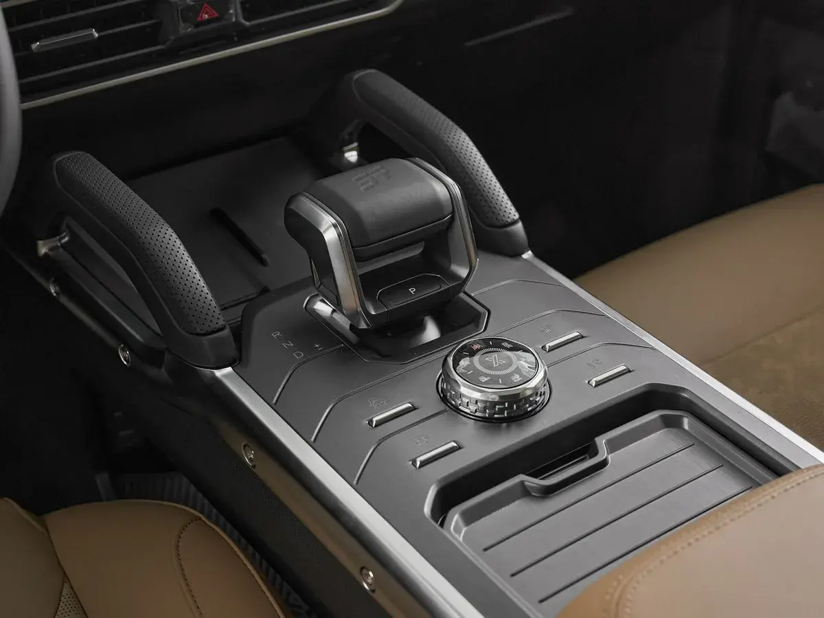 Jetour T2