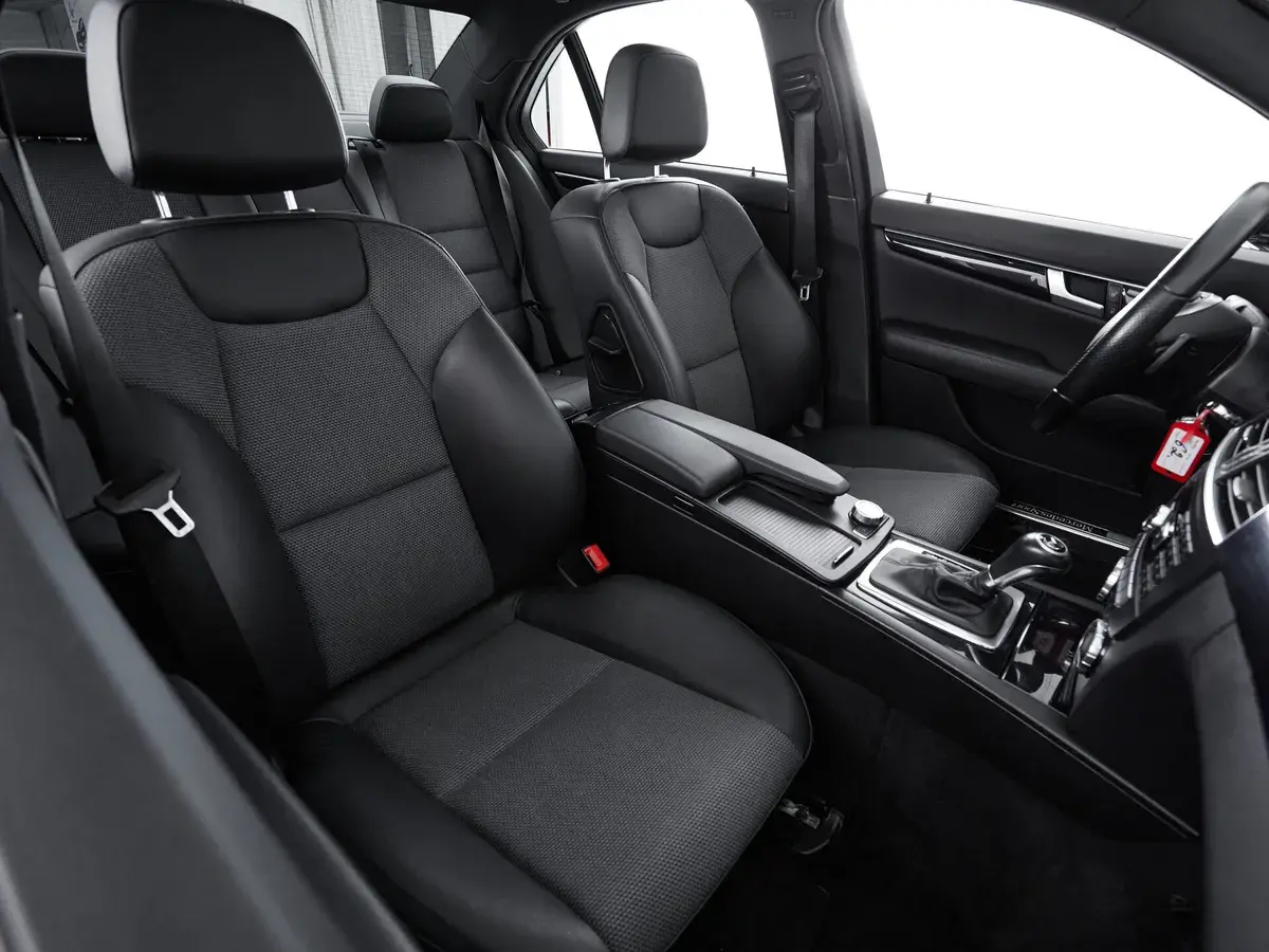 Mercedes benz C-Класс