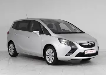 Opel Zafira Вид 3
