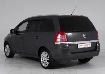 Opel Zafira Вид 4