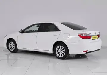 Toyota Camry Вид 4
