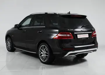 Mercedes benz M-Класс Вид 5