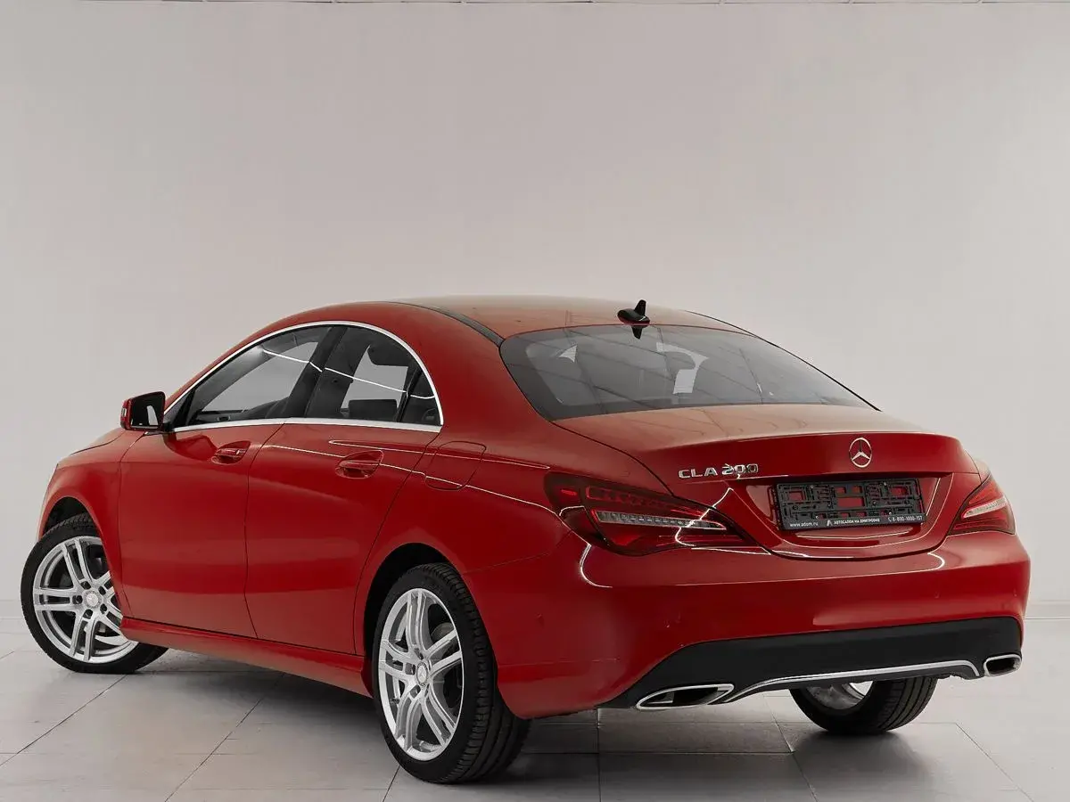 Mercedes benz CLA