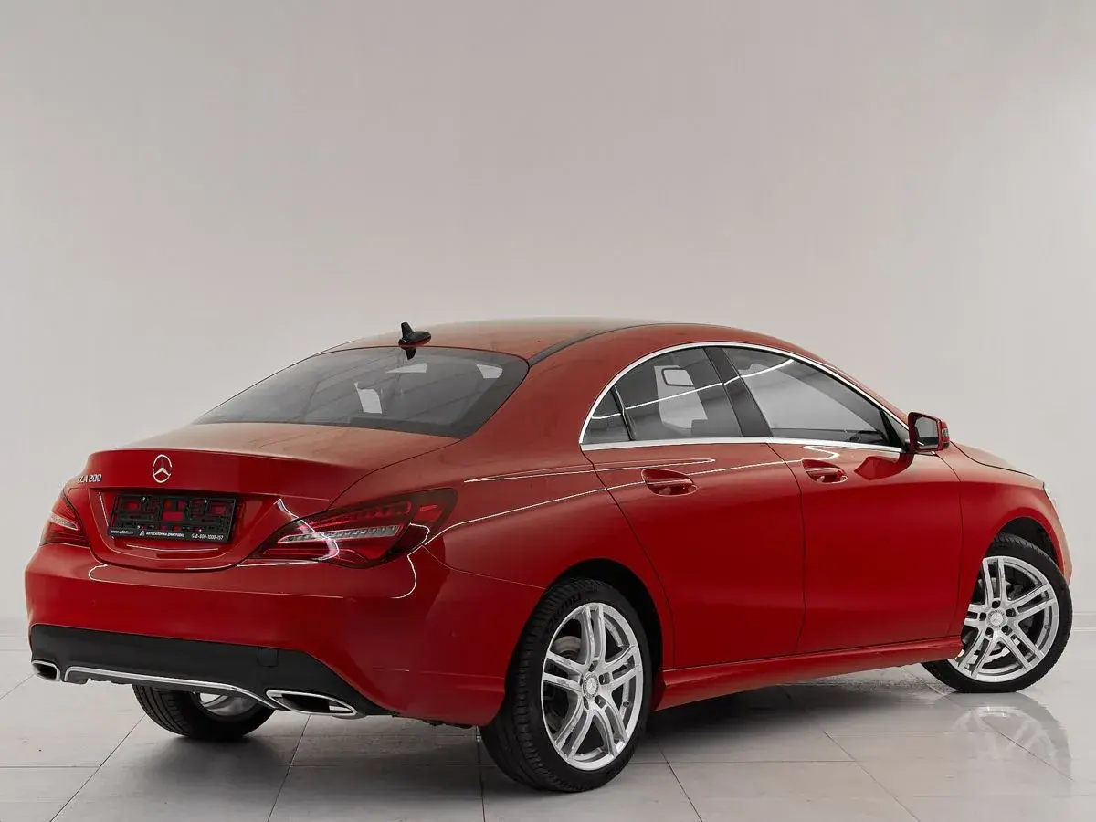 Mercedes benz CLA