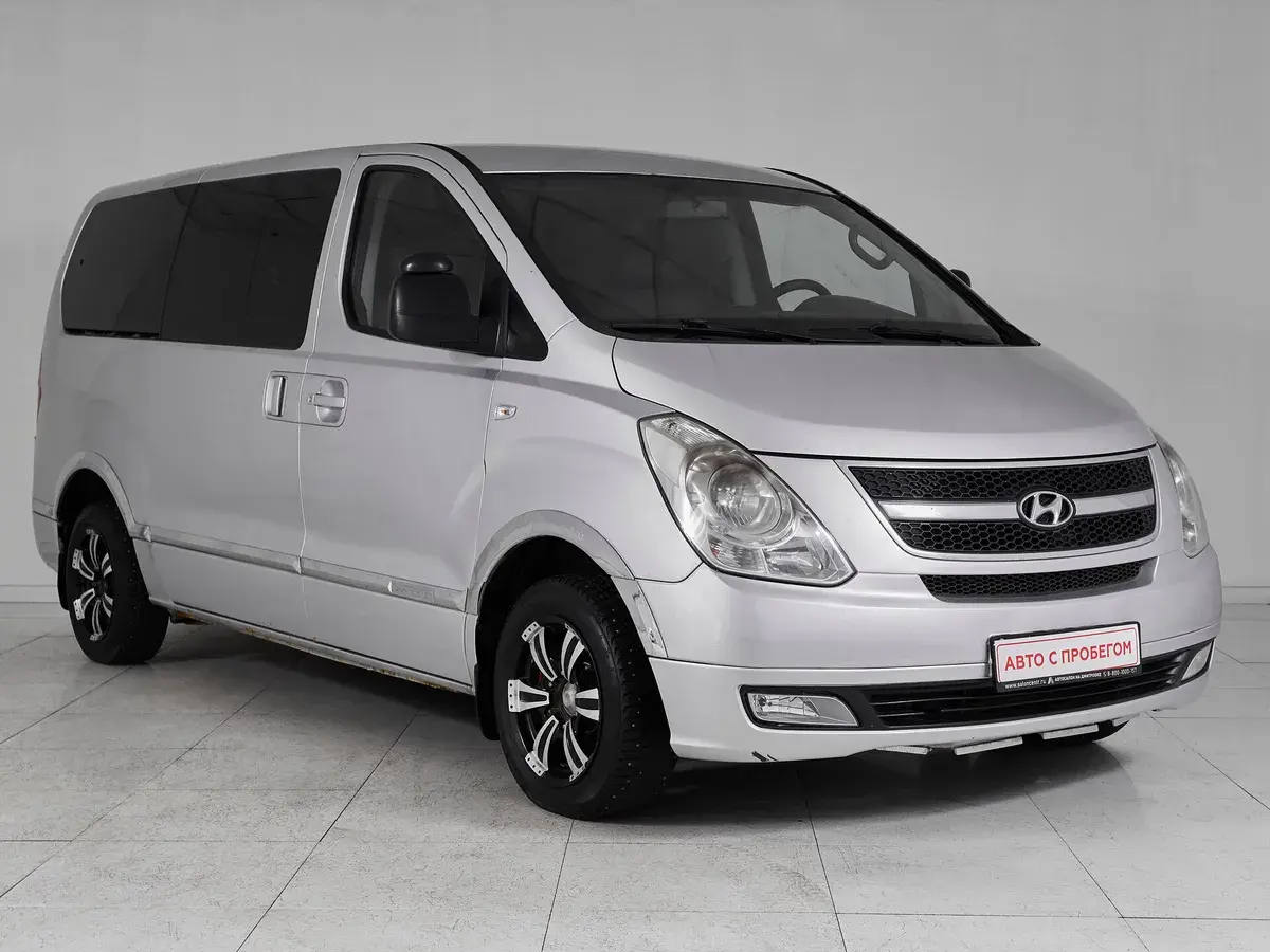 Hyundai Grand Starex